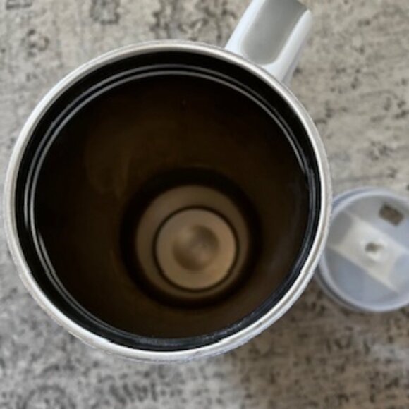 🧡3/15 Never been used Trump 47 MAGA Tumbler 38 oz - Picture 7 of 11